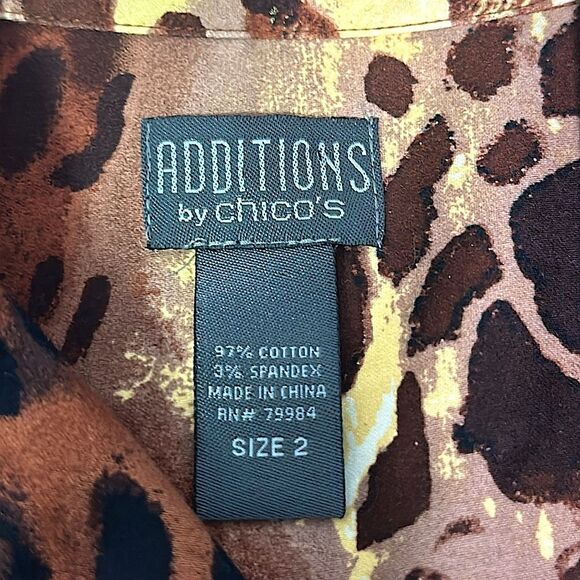 Chico’s Shirt Size 2 (12) Long Sleeve Animal Print - Picture 10 of 13